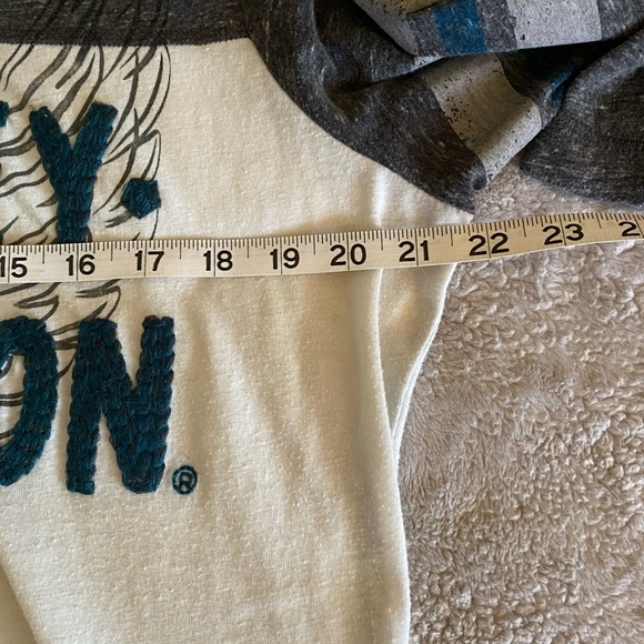 Harley-Davidson Black and White Winged Logo Shirt. Womens Sz 2XL - Picture 5 of 6